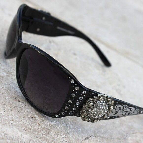 Montana West Concho Sunglasses Rhinestone in Black main image 4